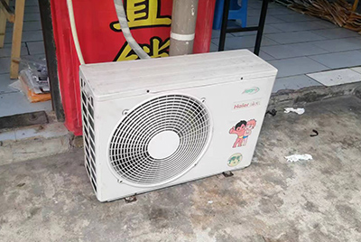 布尔津空调突然不制冷只吹自然风怎么办？